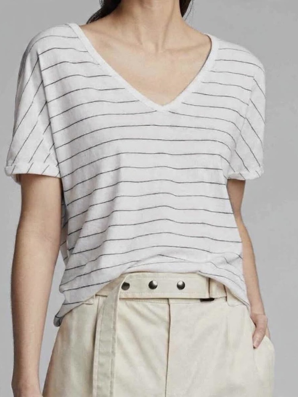 Frank & Eileen White V-Neck Tee with Thin Black Stripes NWOT M